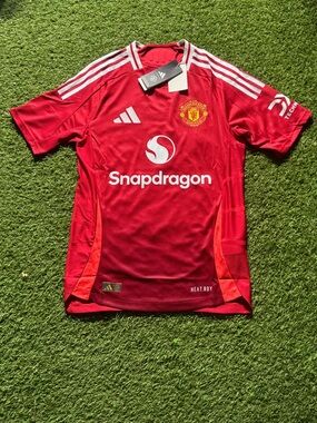 Manchester United 24/25 Home Jersey PV Garnacho #17